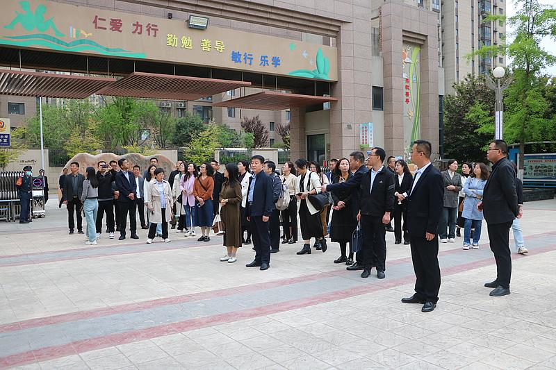 渭南市开展“教育部-中国银行‘智慧创新未来教育’万名中小学校长和教育主管部门负责人培训项目”成果展示与指导活动